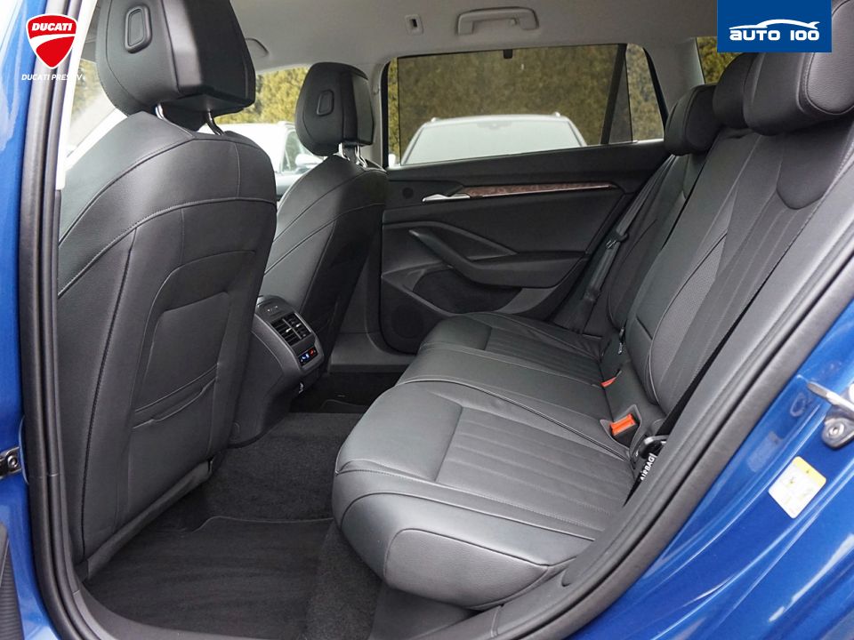 Škoda Superb Estate Laurin & Klement 2.0 TDI 4x4 142kW DSG-7