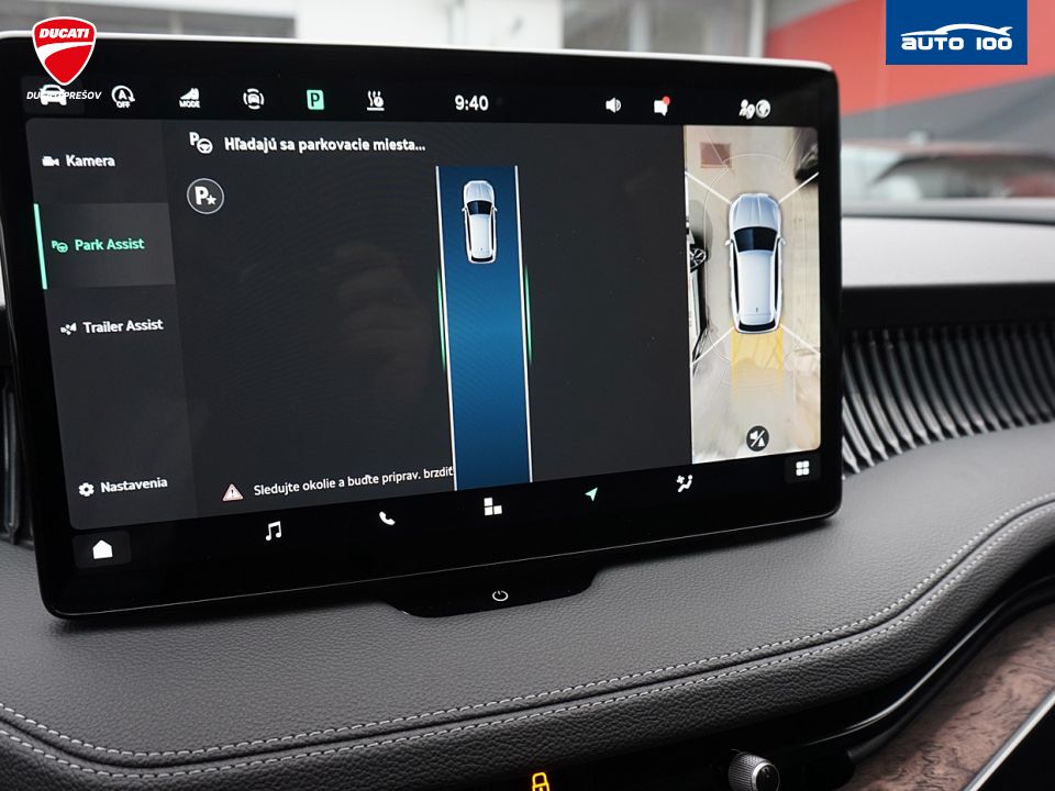 Škoda Superb Estate Laurin & Klement 2.0 TDI 4x4 142kW DSG-7