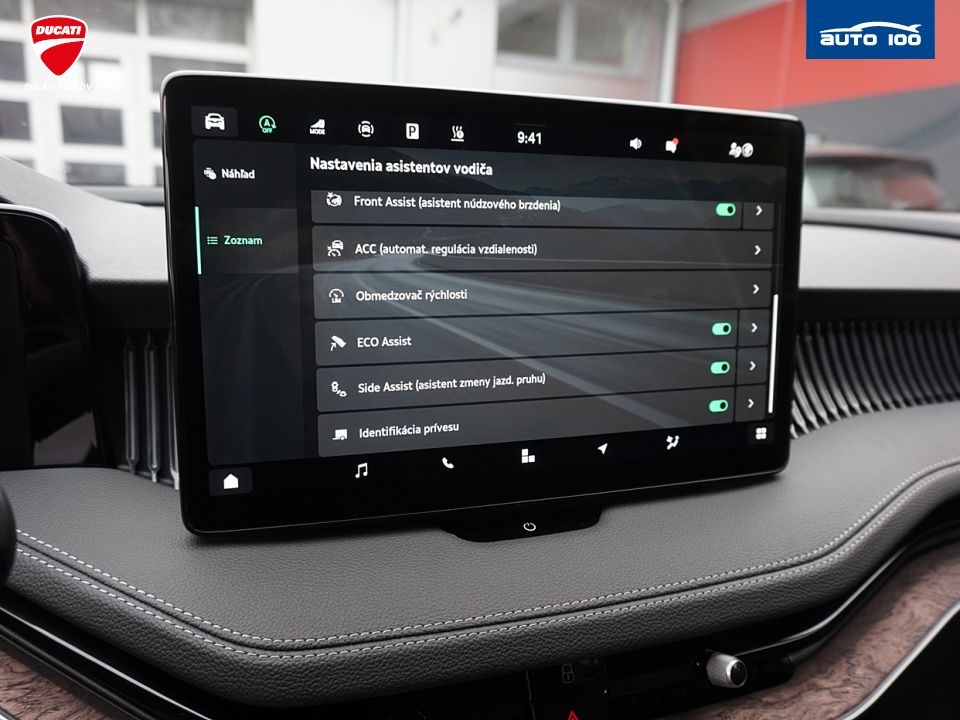 Škoda Superb Estate Laurin & Klement 2.0 TDI 4x4 142kW DSG-7