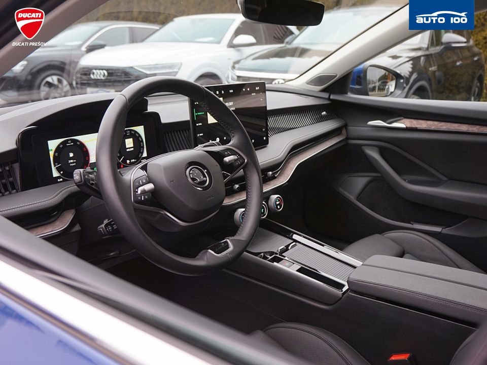 Škoda Superb Estate Laurin & Klement 2.0 TDI 4x4 142kW DSG-7