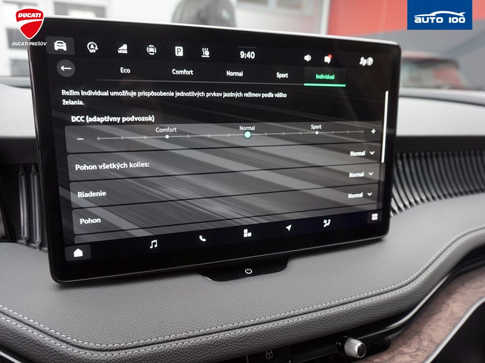 Škoda Superb Estate Laurin & Klement 2.0 TDI 4x4 142kW DSG-7