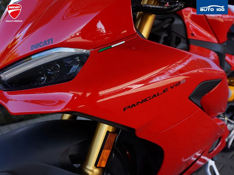 Ducati Panigale V2S