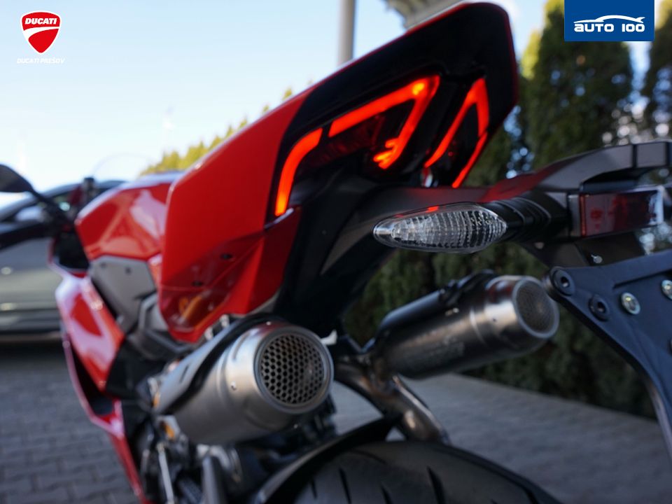 Ducati Panigale V2S