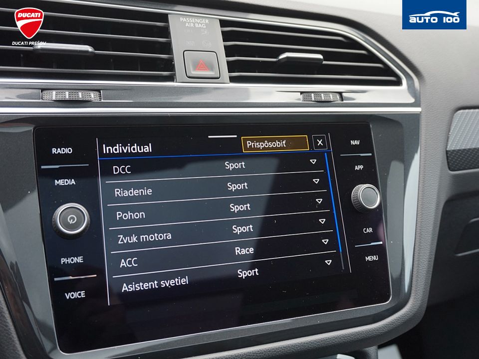 Volkswagen Tiguan R 4-Motion 2.0 TSI 235kW DSG-7