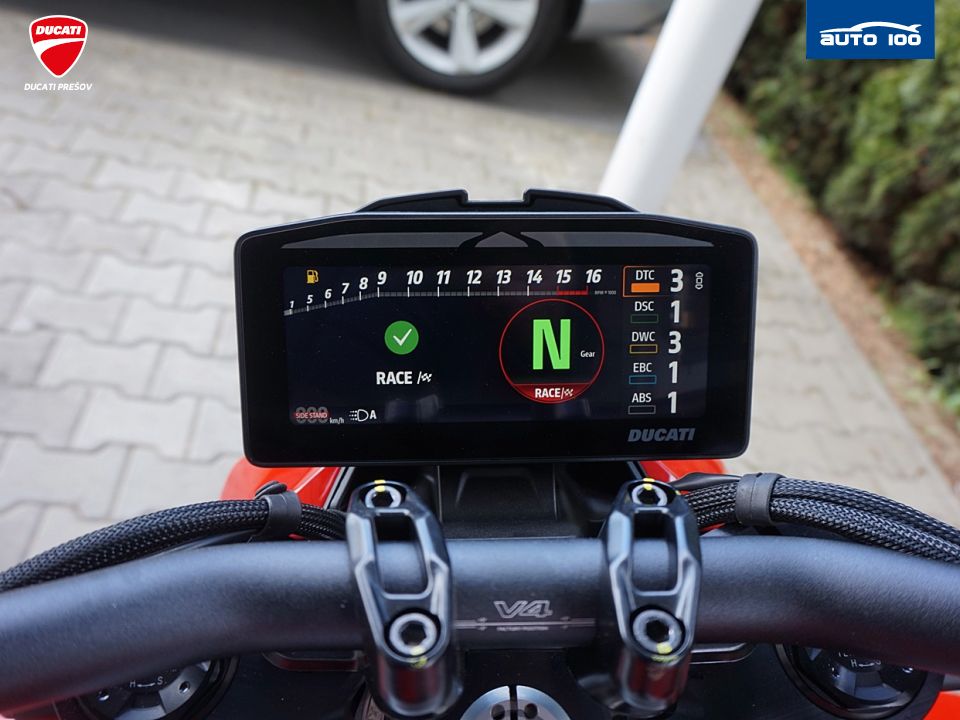 Ducati Streetfighter V4