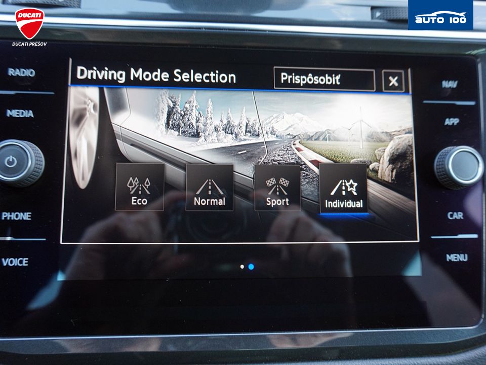 Volkswagen Tiguan 2.0 TDI R-line 4-Motion 147kW DSG7