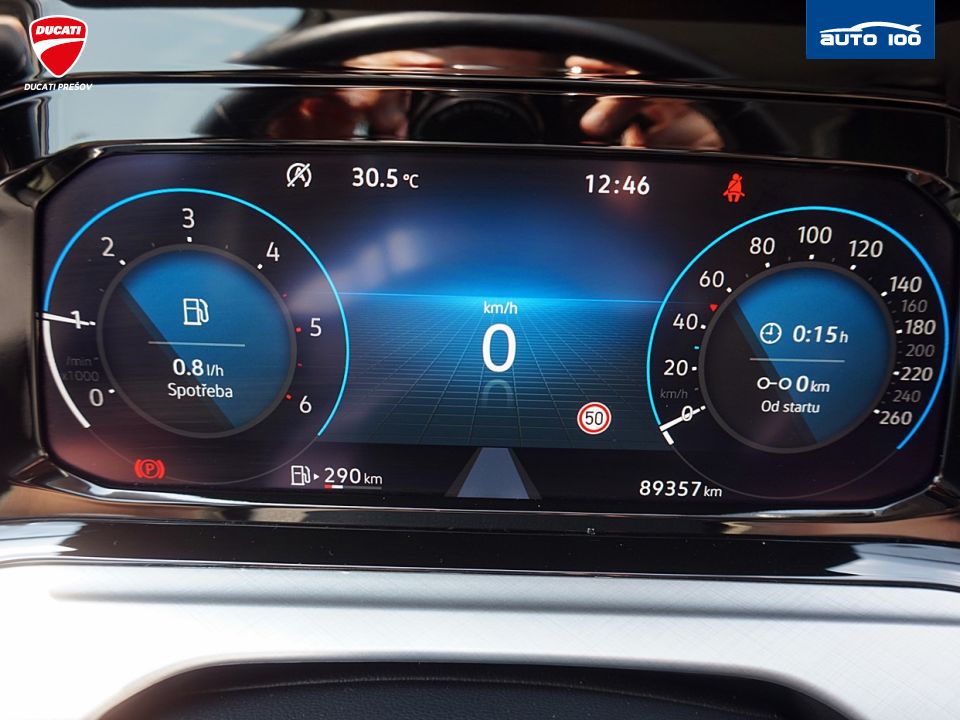 VW Golf  Life 2,0TDi 85kW M6