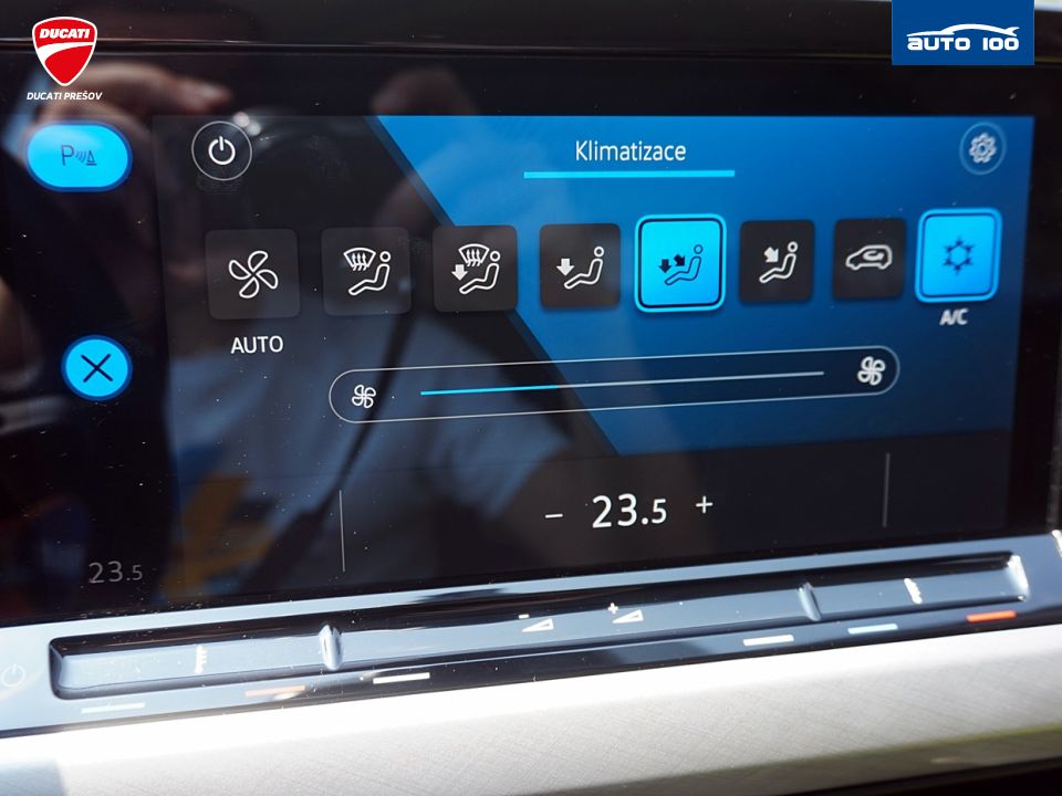 VW Golf  Life 2,0TDi 85kW M6