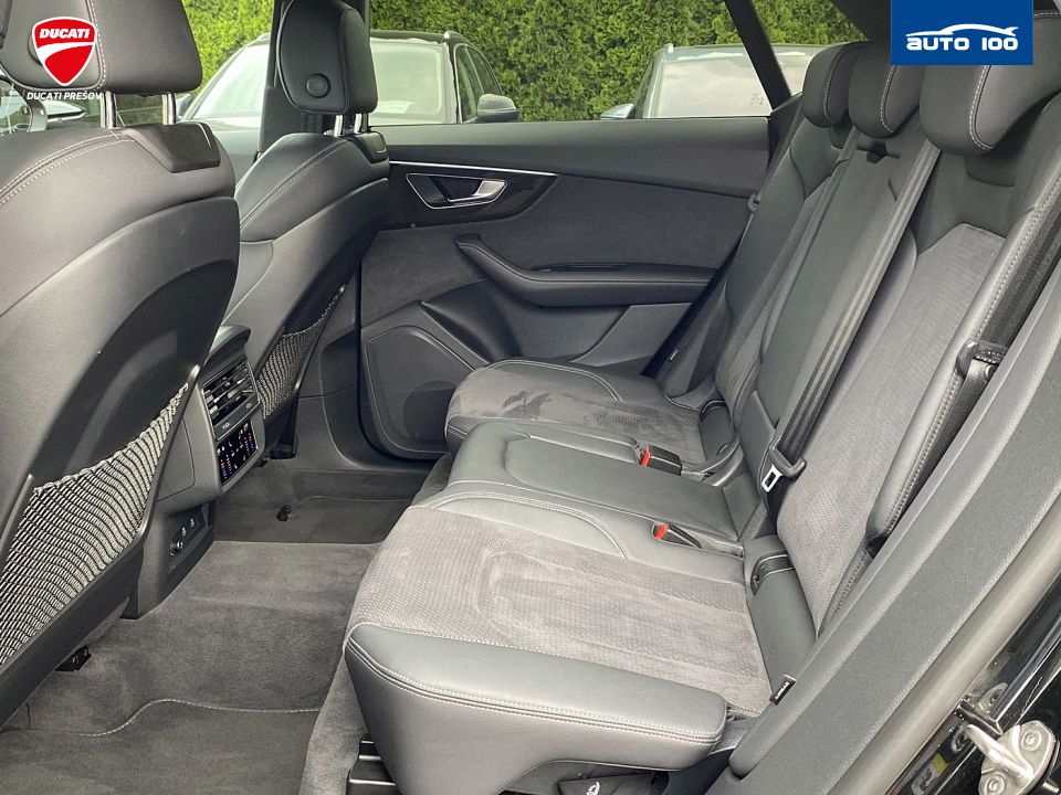 Audi Q8 50 quattro 3.0 TDI M-HEV 210kW Tiptronic-8