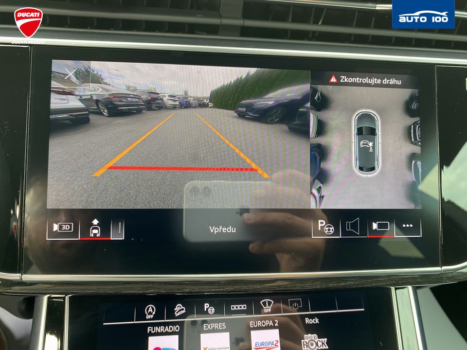 Audi Q8 50 quattro 3.0 TDI M-HEV 210kW Tiptronic-8