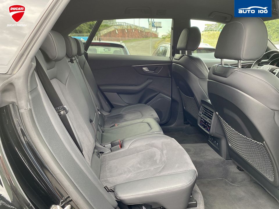 Audi Q8 50 quattro 3.0 TDI M-HEV 210kW Tiptronic-8