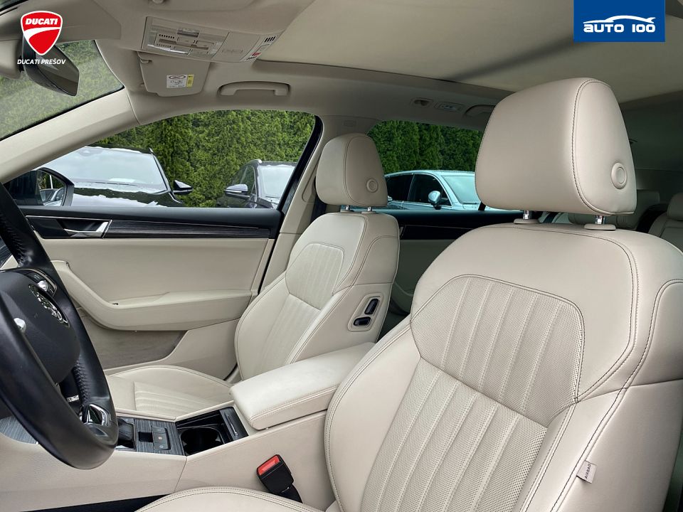 Škoda Superb Estate Style Premium Edition 2.0 TDI 4x4 140kW 7-DSG
