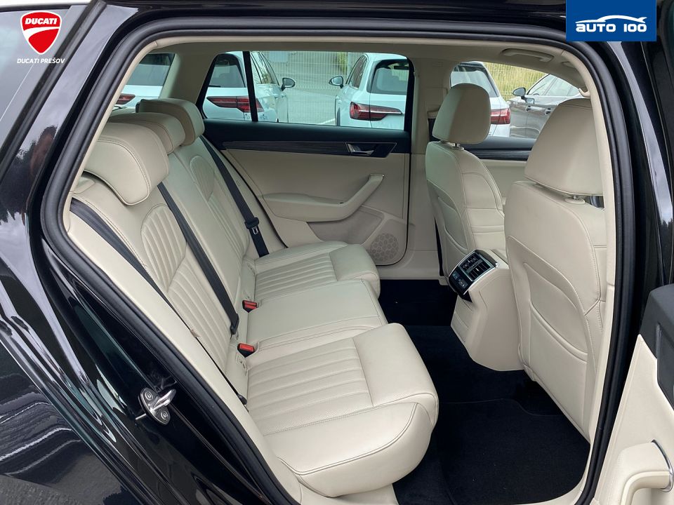 Škoda Superb Estate Style Premium Edition 2.0 TDI 4x4 140kW 7-DSG