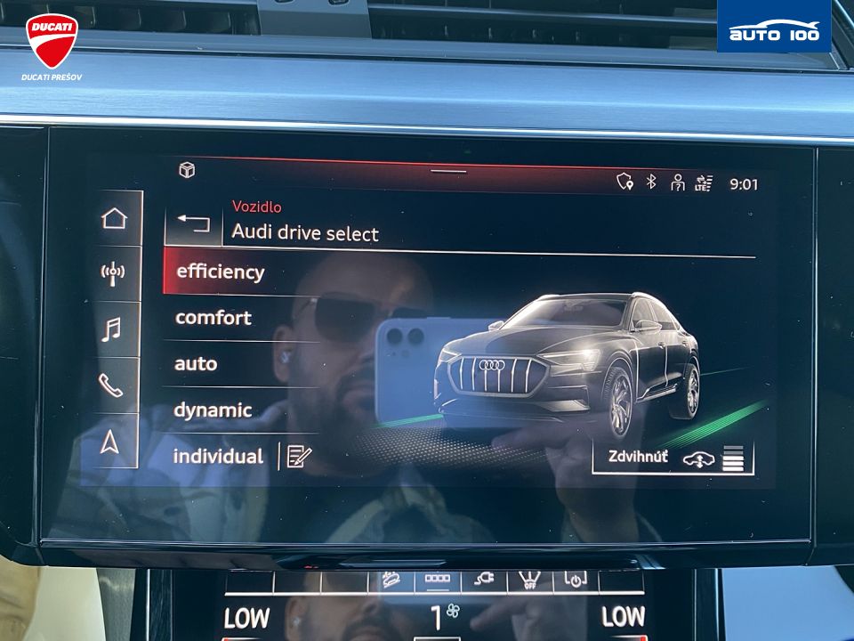 Audi e-tron 55 Sportback S Line 300kW