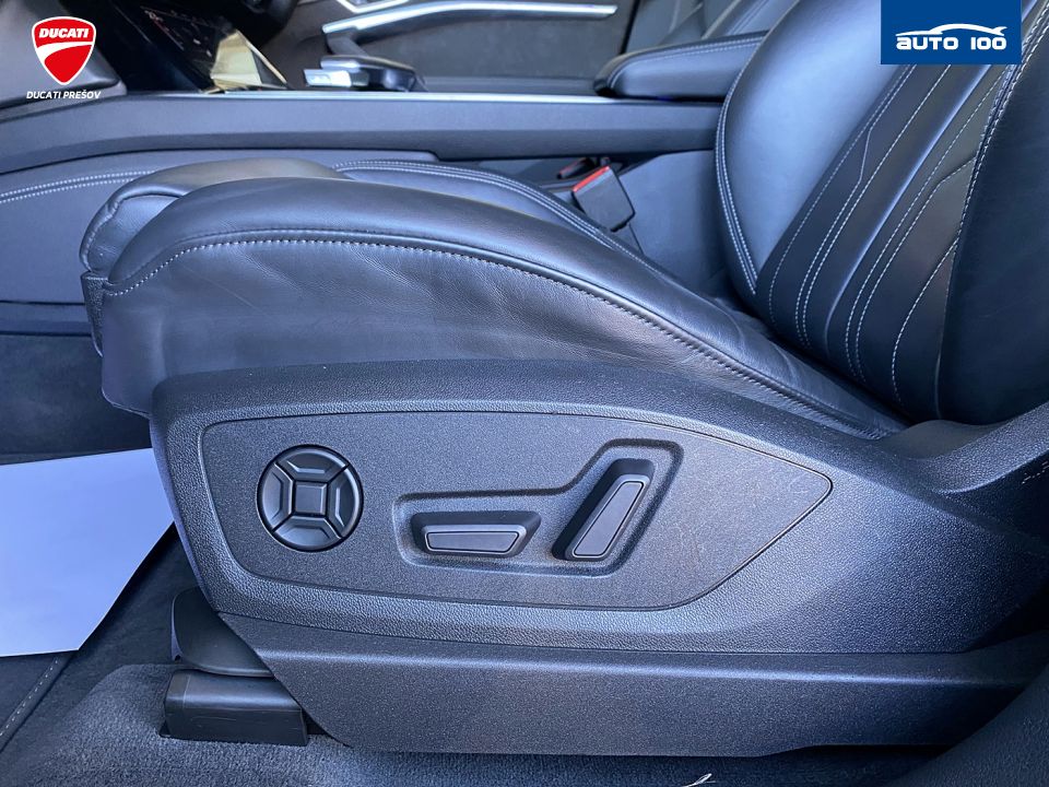 Audi e-tron 55 Sportback S Line 300kW