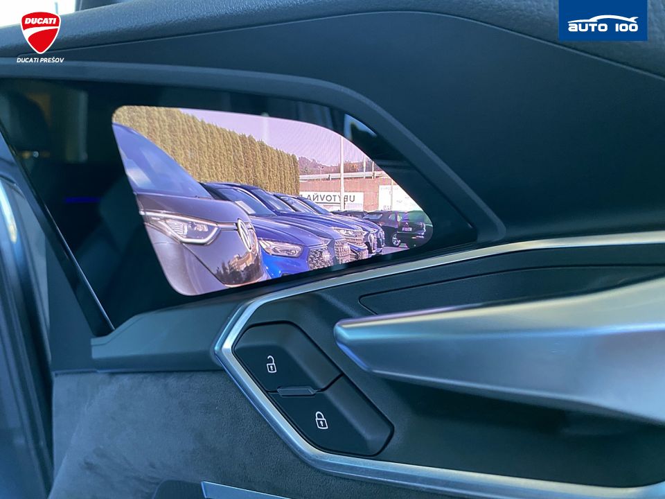 Audi e-tron 55 Sportback S Line 300kW