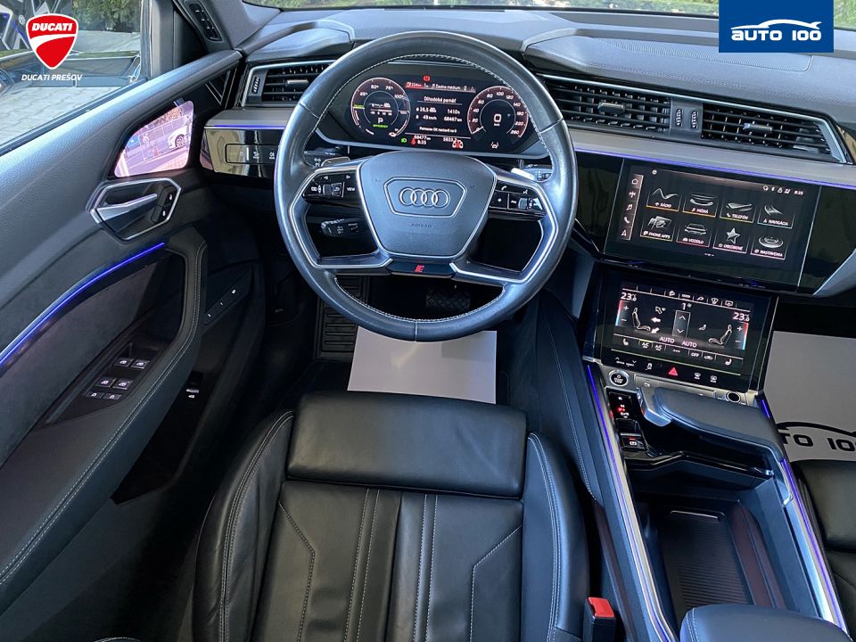 Audi e-tron 55 Sportback S Line 300kW