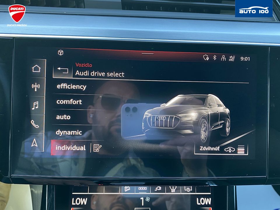Audi e-tron 55 Sportback S Line 300kW