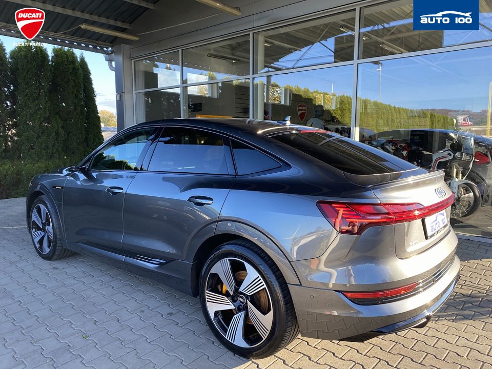 Audi e-tron 55 Sportback S Line 300kW