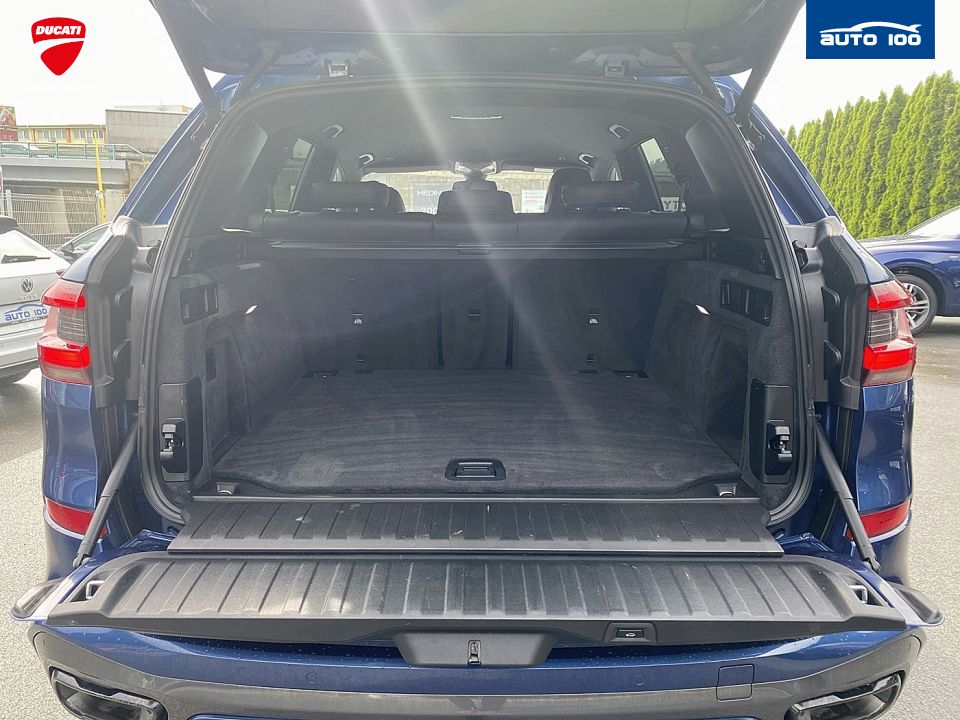BMW X5 xDrive 40d AT-8