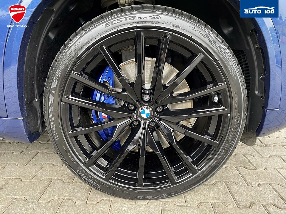 BMW X5 xDrive 40d AT-8