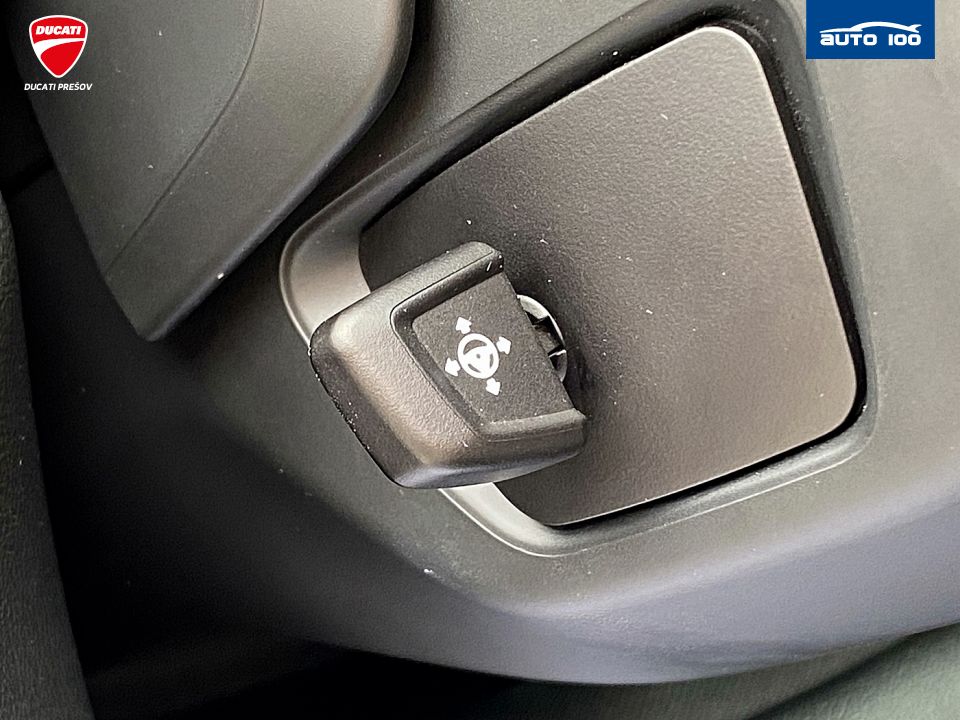 BMW X5 xDrive 40d AT-8