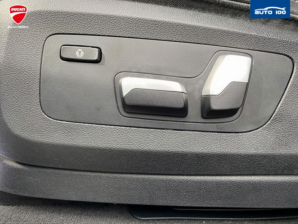 BMW X5 xDrive 40d AT-8