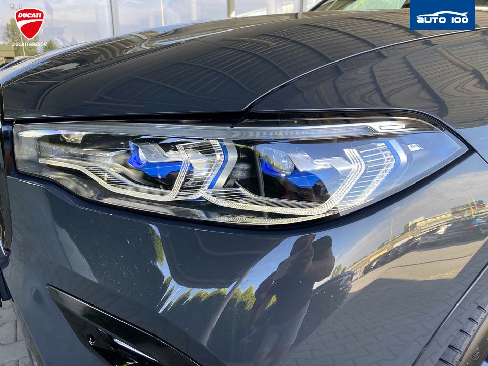 BMW X7 M50i 390KW 4x4