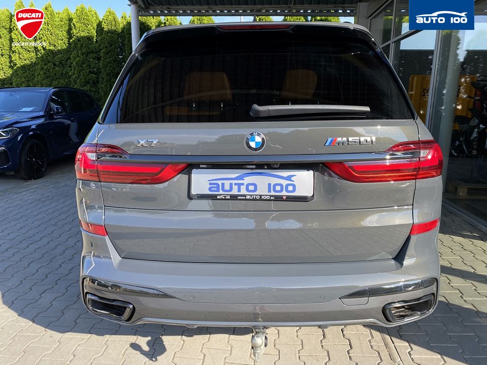 BMW X7 M50i 390KW 4x4