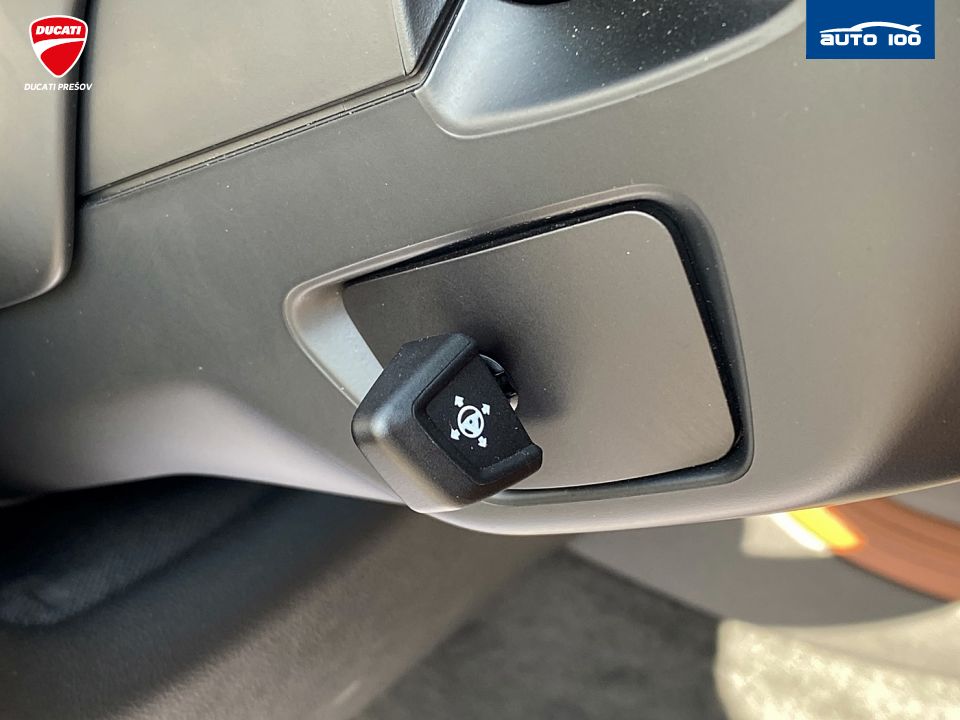 BMW X7 M50i 390KW 4x4