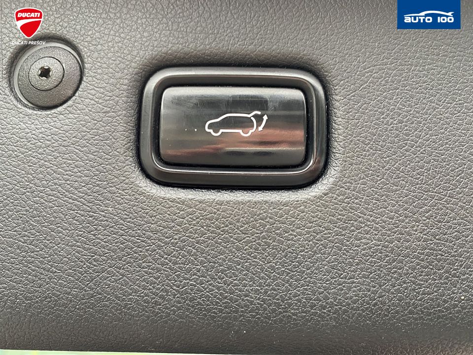 Kia Sportage 2.0 CRDI 4x4 100KW AT-6