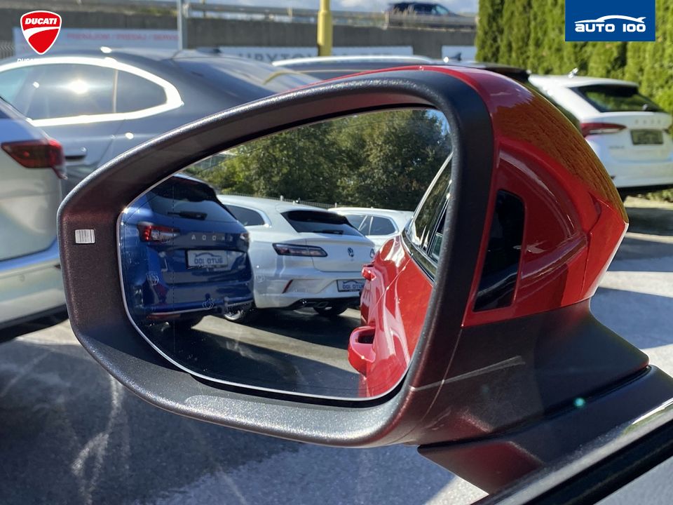 Volkswagen Passat Business 2.0 TDI 110kW 7-DSG