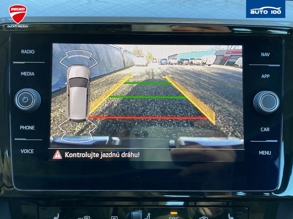 Volkswagen Passat Variant Business 2.0 TDI 110kW 7- DSG