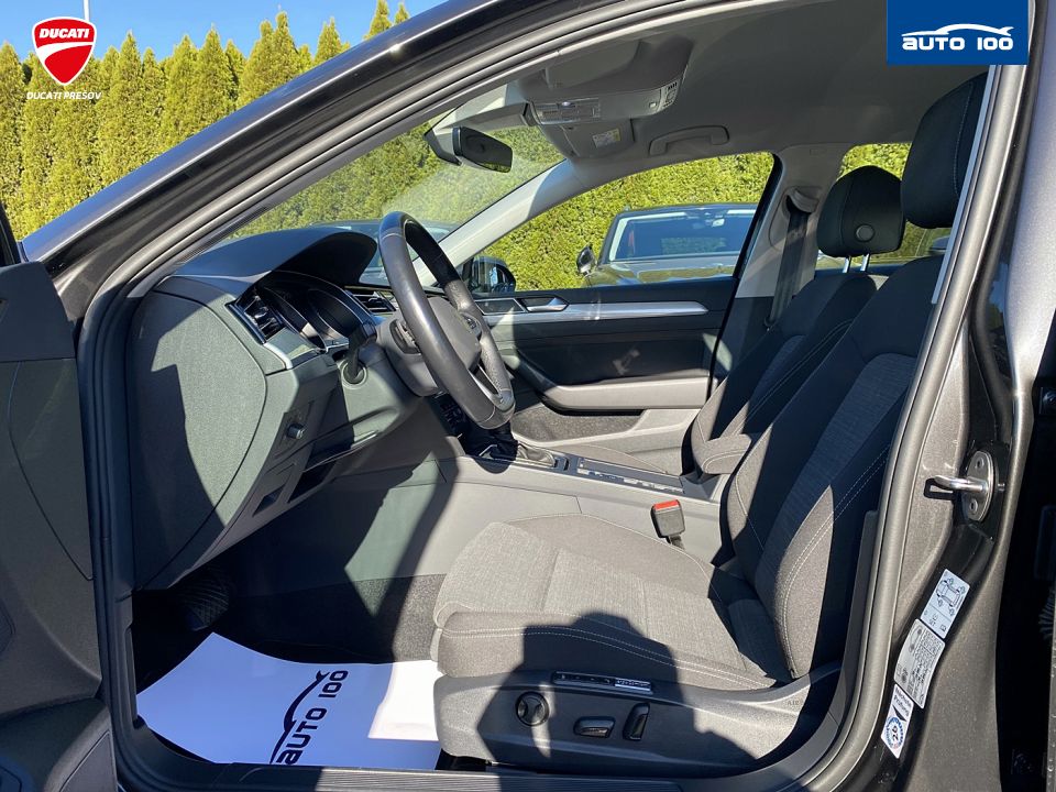 Volkswagen Passat Variant Business 2.0 TDI 110kW 7- DSG