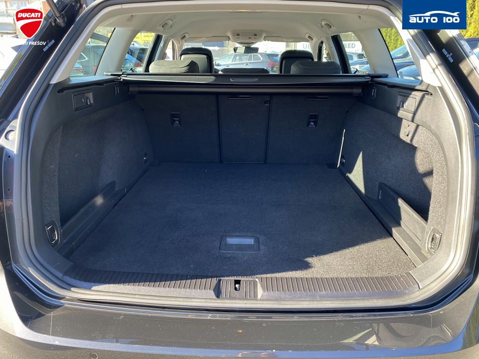 Volkswagen Passat Variant Business 2.0 TDI 110kW 7- DSG