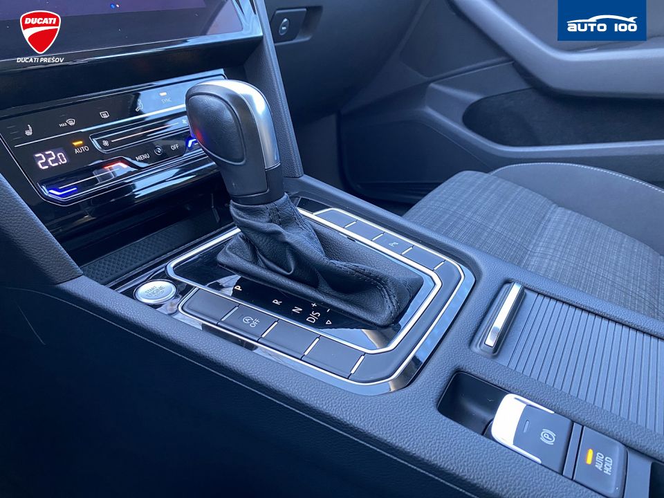 Volkswagen Passat Variant Business 2.0 TDI 110kW 7- DSG