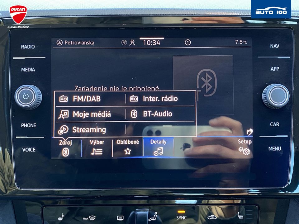 Volkswagen Passat Variant Business 2.0 TDI 110kW 7- DSG