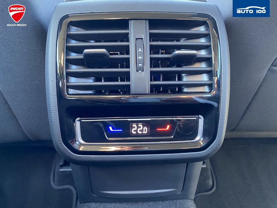 Volkswagen Passat Variant Business 2.0 TDI 110kW 7- DSG