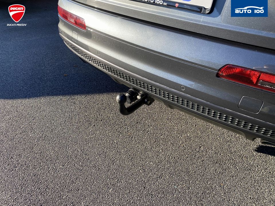 Audi Q7 3.0 TDI S-Line 200 kW AT-7