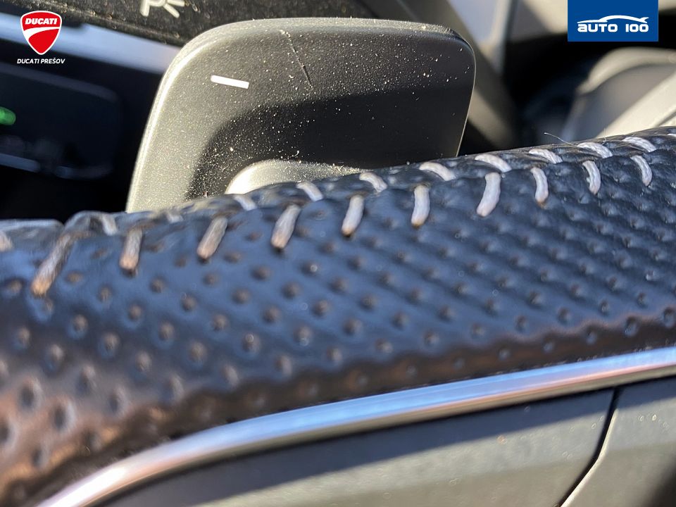 Audi Q7 3.0 TDI S-Line 200 kW AT-7