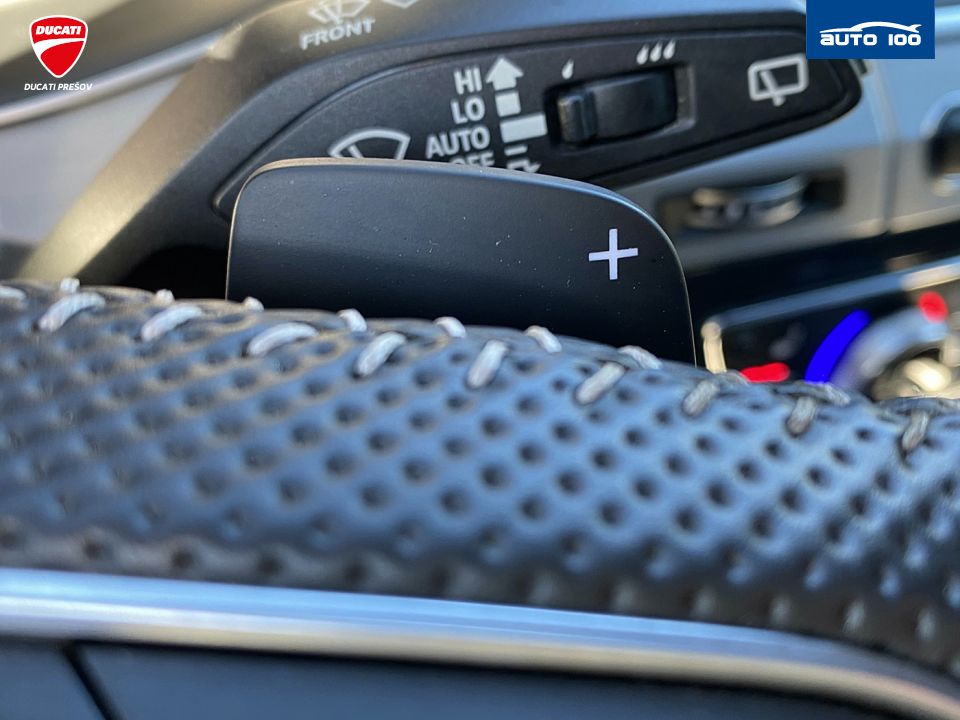 Audi Q7 3.0 TDI S-Line 200 kW AT-7