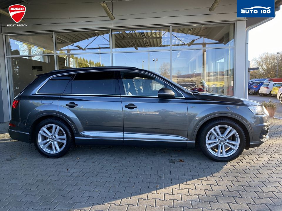 Audi Q7 3.0 TDI S-Line 200 kW AT-7
