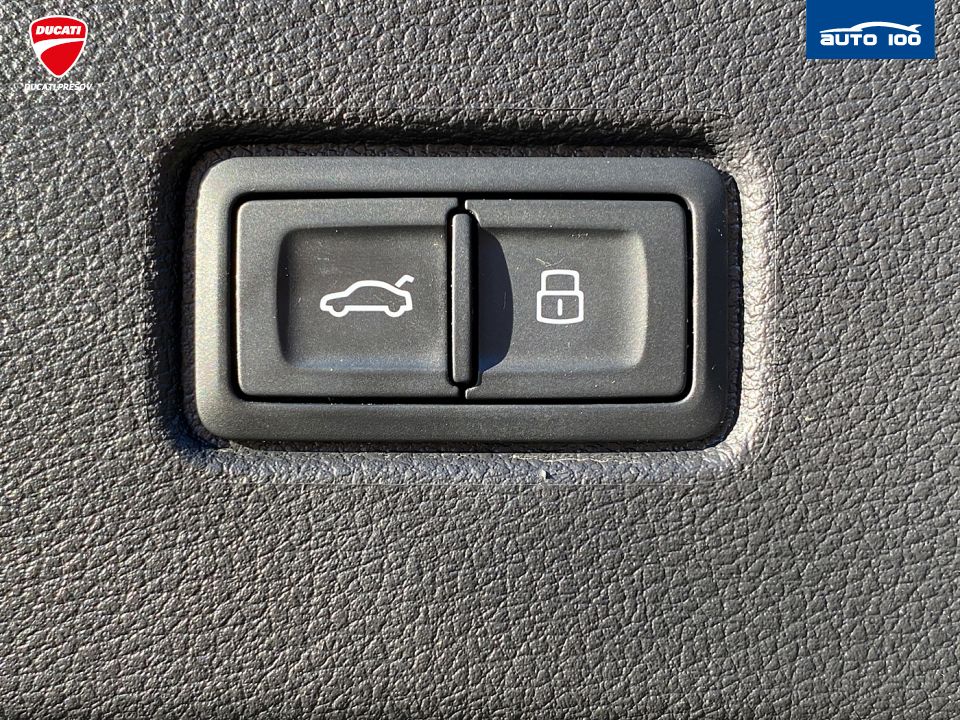 Audi Q7 3.0 TDI S-Line 200 kW AT-7