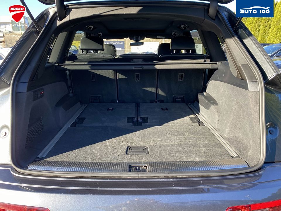 Audi Q7 3.0 TDI S-Line 200 kW AT-7