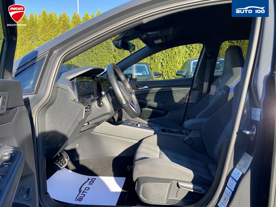 Volkswagen Golf GTE 1.4 180KW