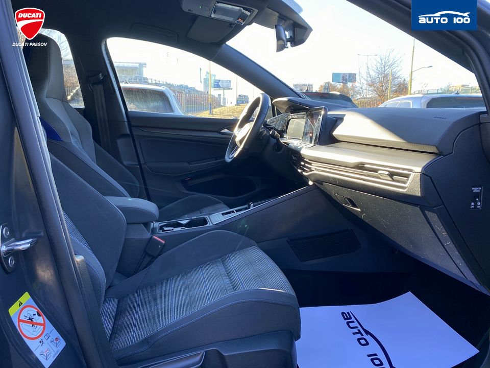 Volkswagen Golf GTE 1.4 180KW