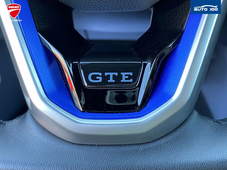 Volkswagen Golf GTE 1.4 180KW