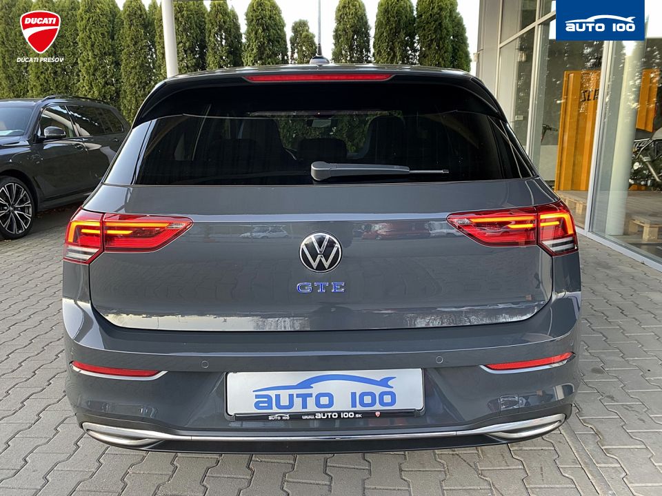 Volkswagen Golf GTE 1.4 180KW