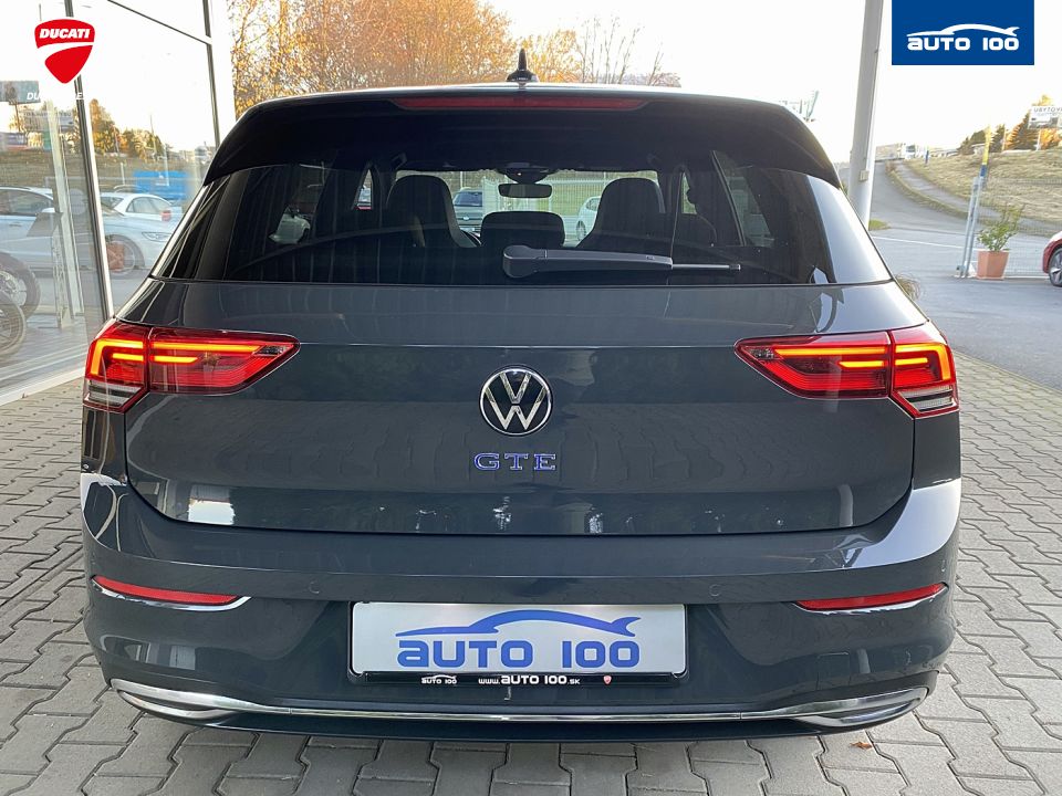 Volkswagen Golf GTE 1.4 180KW