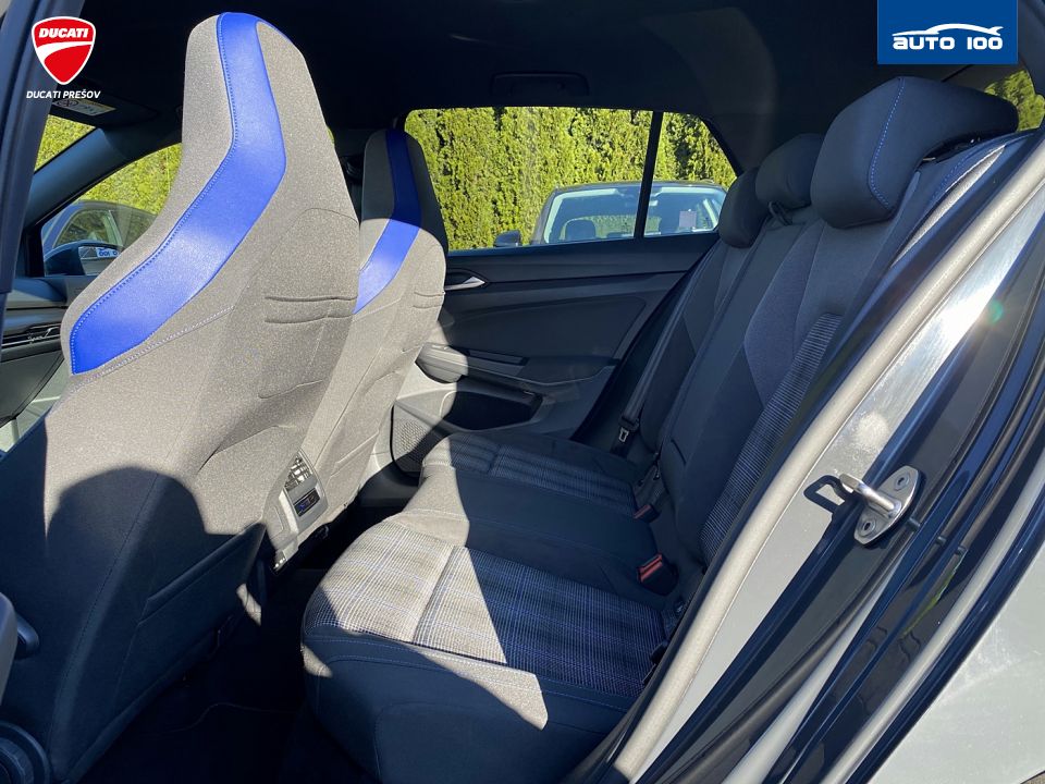 Volkswagen Golf GTE 1.4 180KW